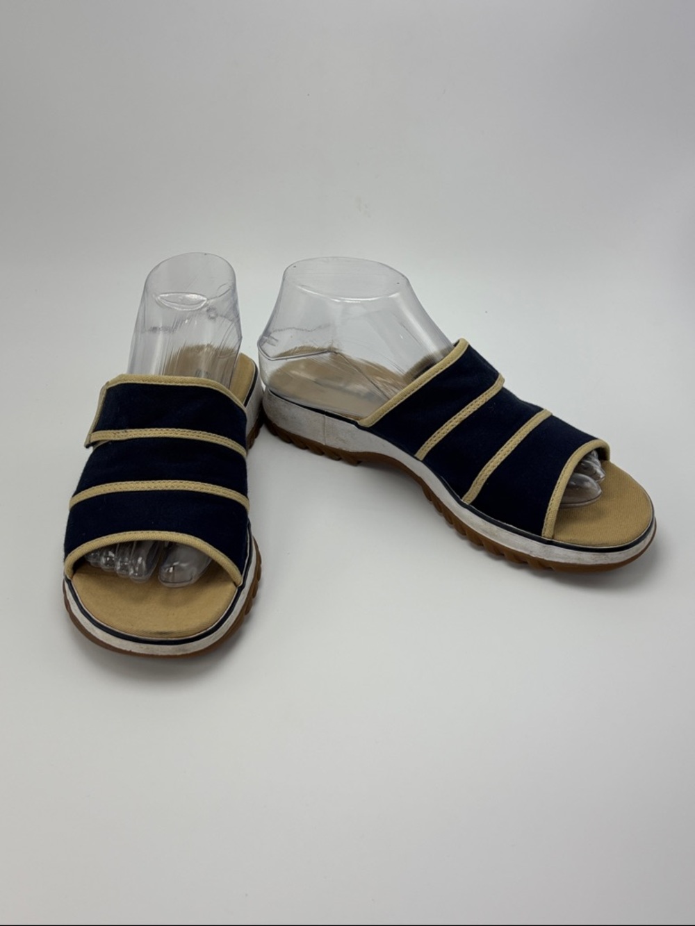 Clarks Navy Taupe Hyannis Slide Sandal‎ - size 8